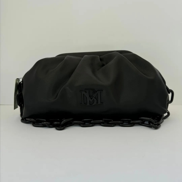 Badgley Mischka Clutch Purse . Black ⚫️